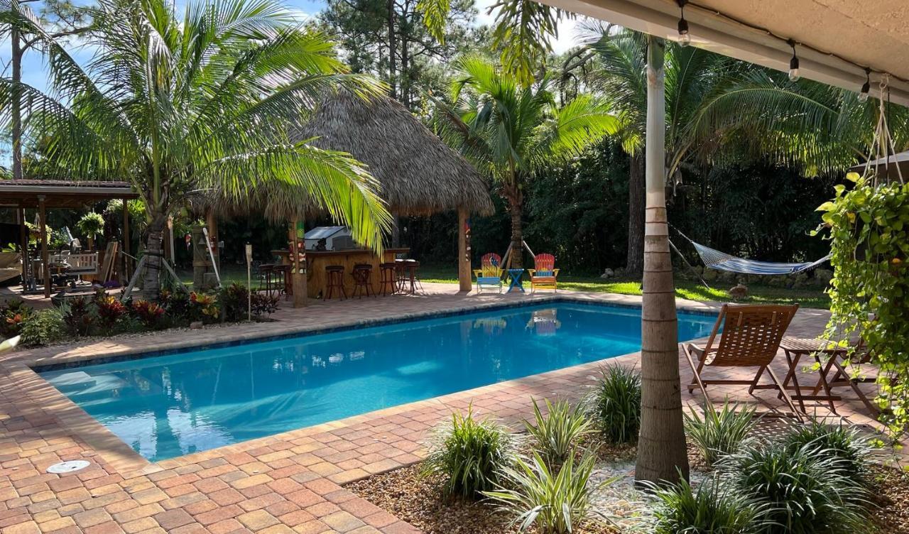 Private Tropical Paradise Guesthouse! Loxahatchee Exteriör bild