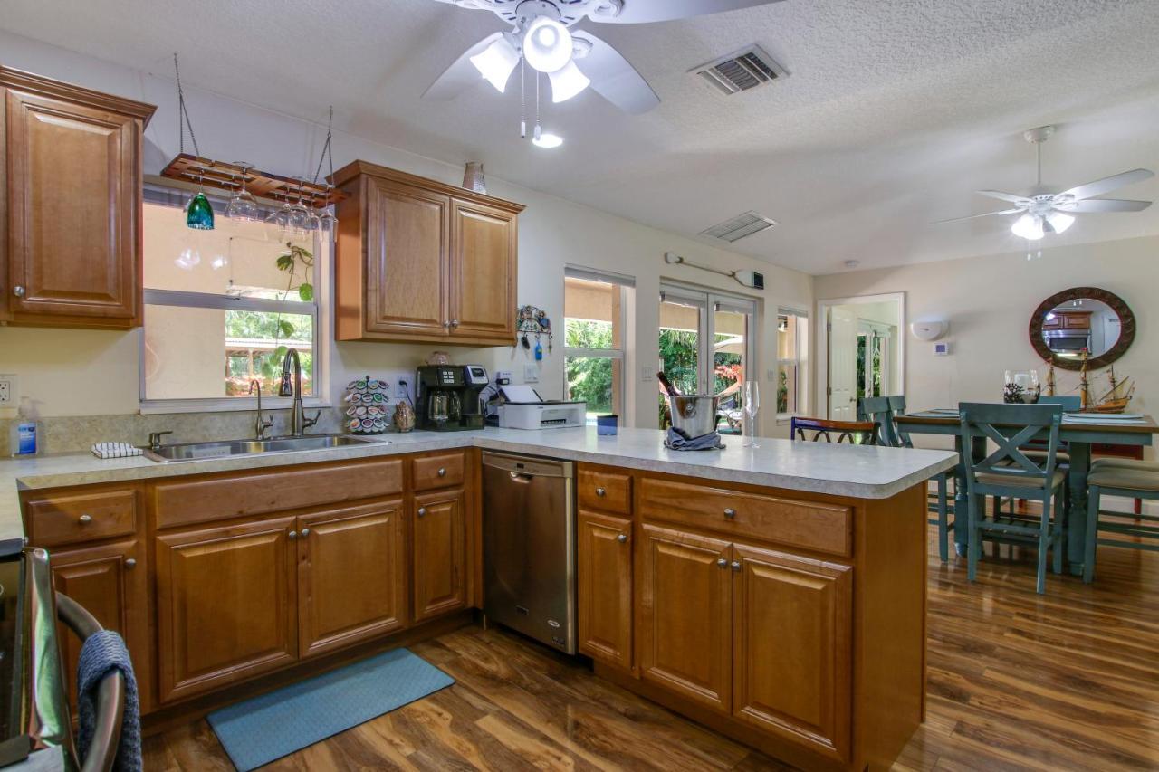 Private Tropical Paradise Guesthouse! Loxahatchee Exteriör bild