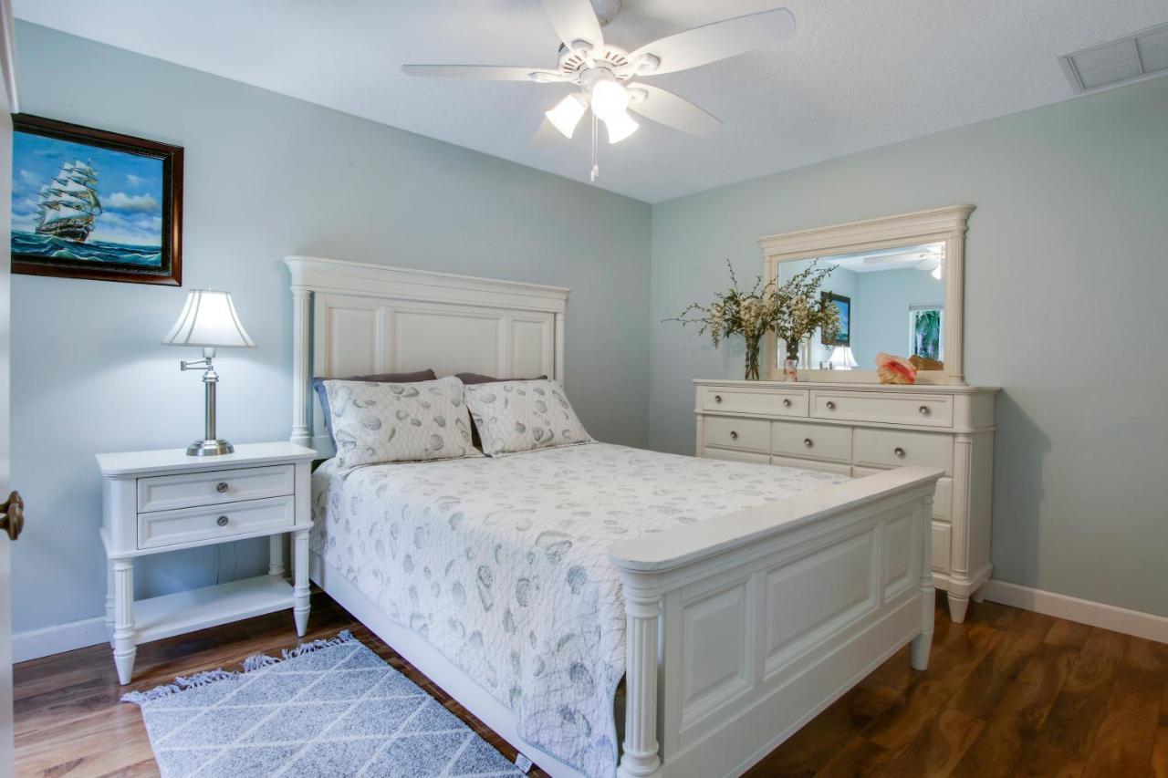 Private Tropical Paradise Guesthouse! Loxahatchee Exteriör bild