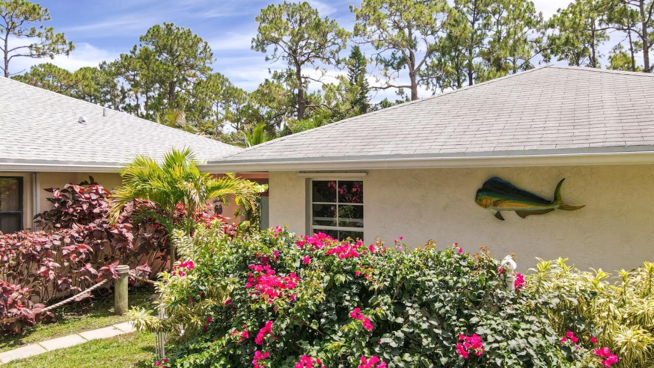 Private Tropical Paradise Guesthouse! Loxahatchee Exteriör bild