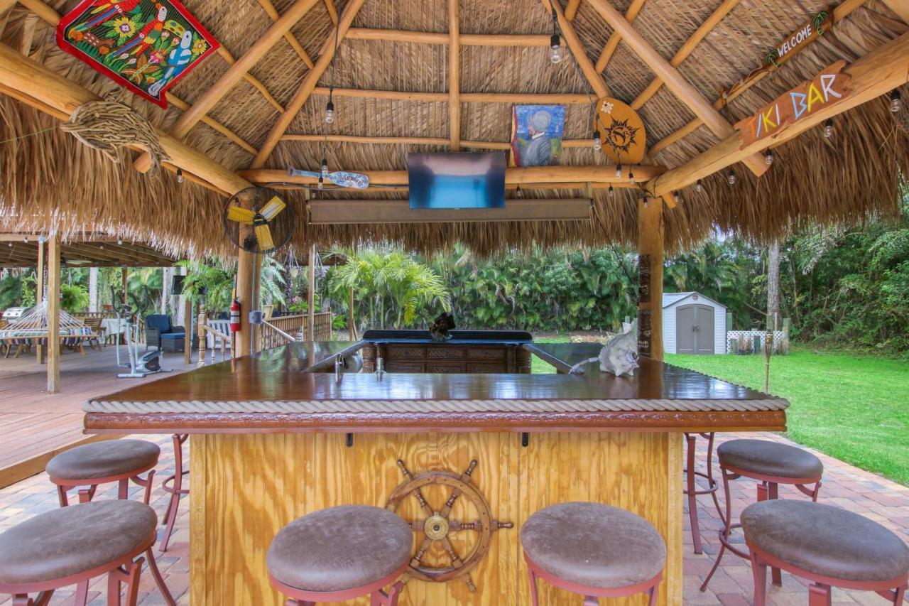 Private Tropical Paradise Guesthouse! Loxahatchee Exteriör bild